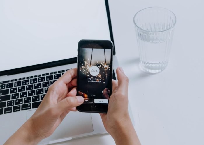 pexels-cottonbro-5077051