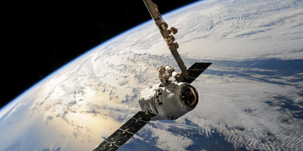 pexels-spacex-586056 pexels-spacex-586056